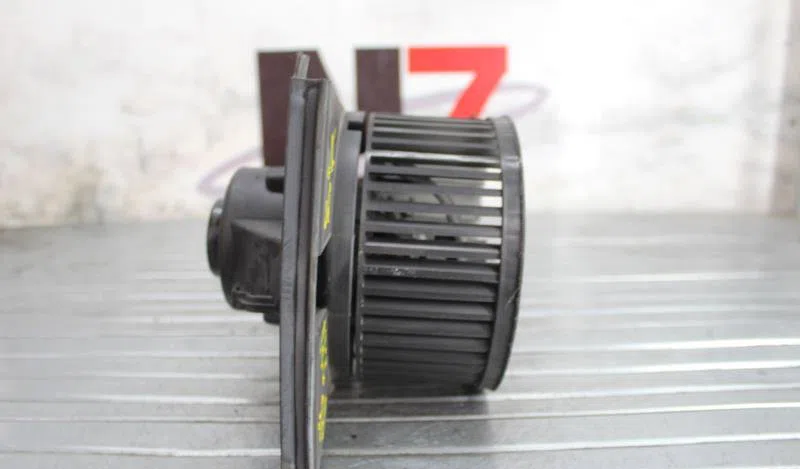 Moteur ventilateur chauffage SEAT IBIZA 2 PHASE 3 occasion