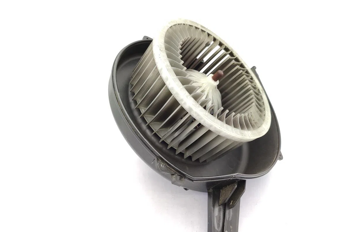 Moteur ventilateur chauffage SEAT IBIZA 4 PHASE 1 COUPE occasion
