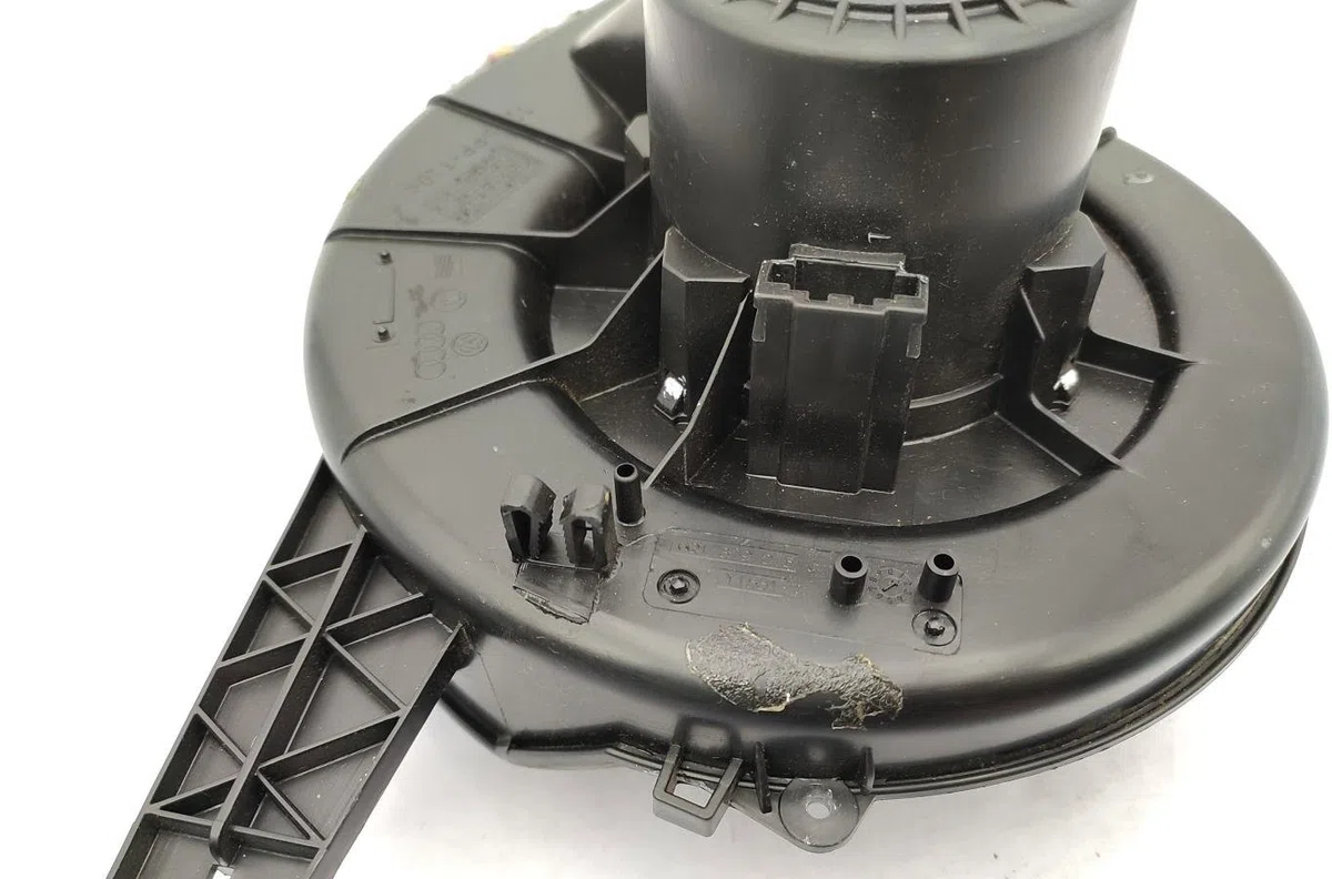 Moteur ventilateur chauffage SKODA FABIA 2 PHASE 2 occasion