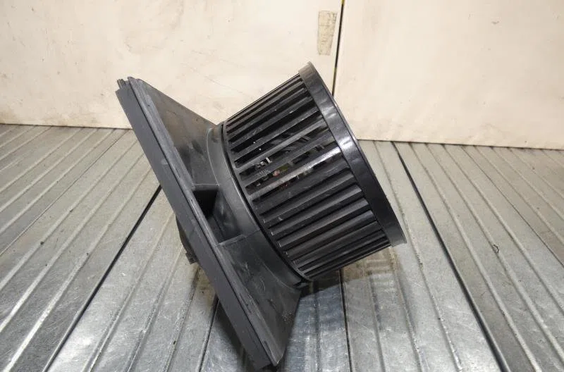 Moteur ventilateur chauffage SKODA OCTAVIA 1 PHASE 1 occasion