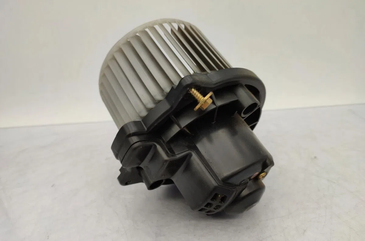 Moteur ventilateur chauffage SUZUKI ALTO 2 occasion