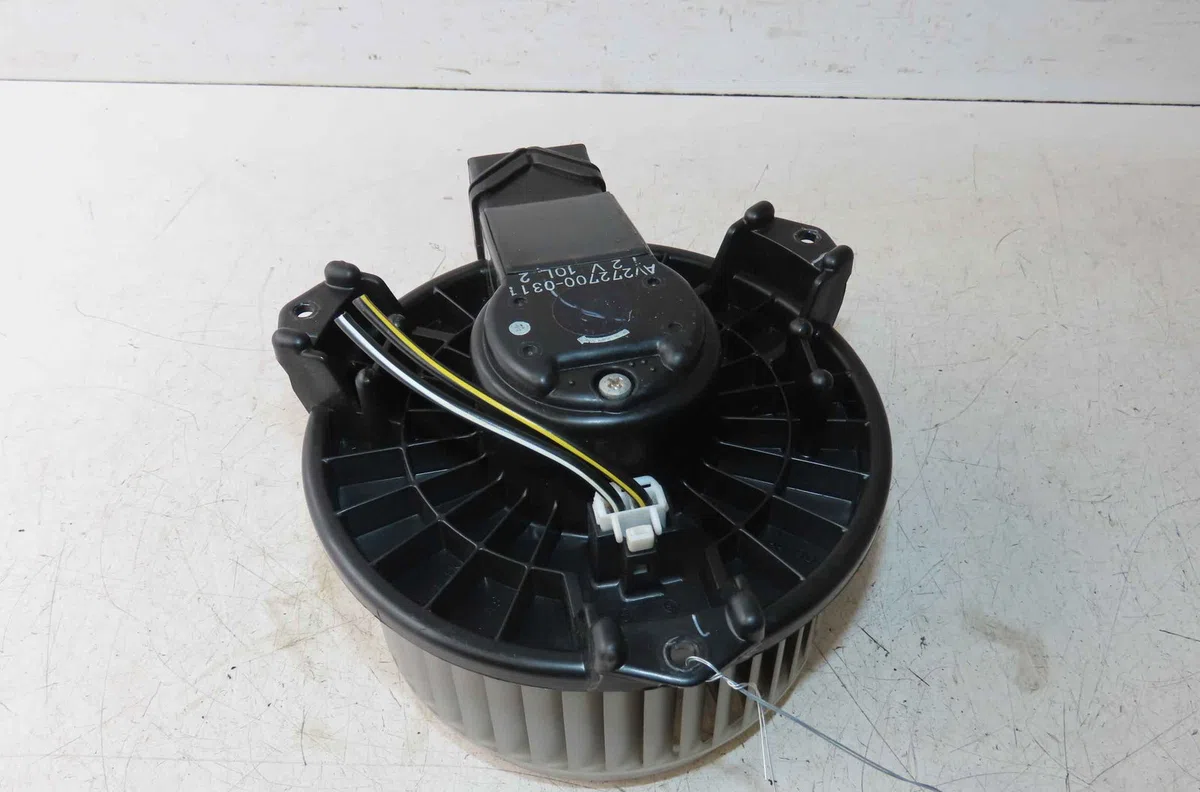 Moteur ventilateur chauffage SUZUKI SWIFT III occasion