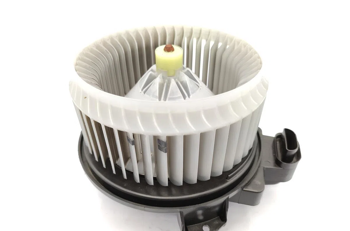 Moteur ventilateur chauffage TOYOTA AURIS 2 PHASE 2 occasion