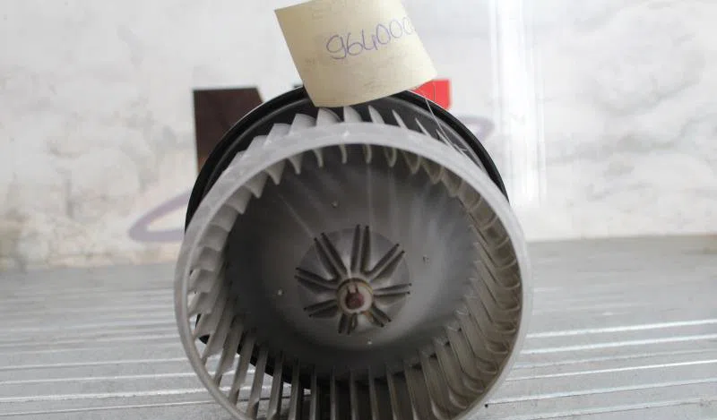 Moteur ventilateur chauffage TOYOTA RAV4 2 PHASE 1 occasion