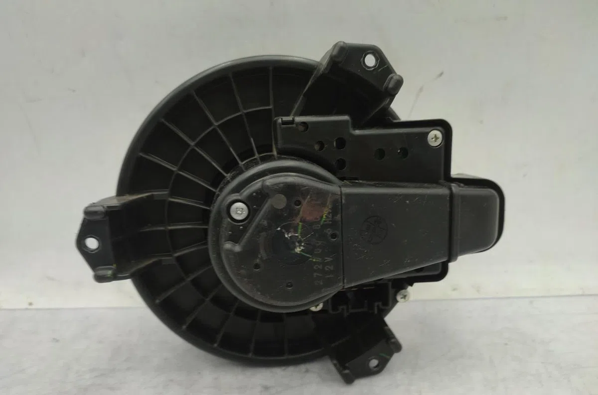 Moteur ventilateur chauffage TOYOTA RAV4 3 PHASE 1 occasion
