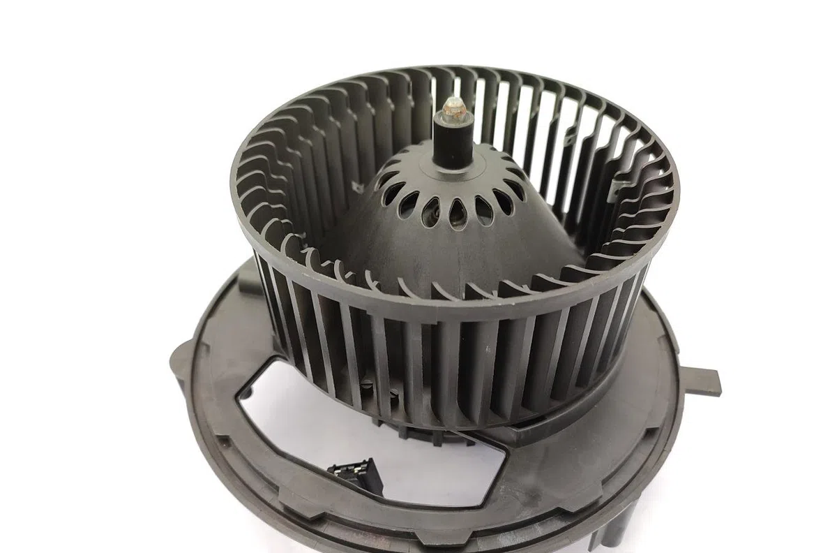 Moteur ventilateur chauffage VOLKSWAGEN GOLF 7 PHASE 1 occasion