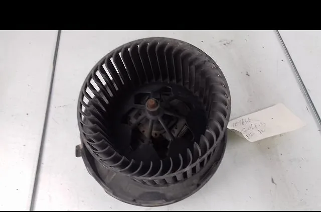 Moteur ventilateur chauffage Volkswagen GOLF V (1K1) 1.9 tdi (2003-2008) 5 portes occasion