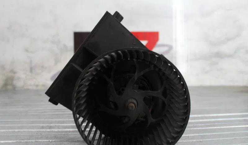 Moteur ventilateur chauffage VOLKSWAGEN LUPO occasion