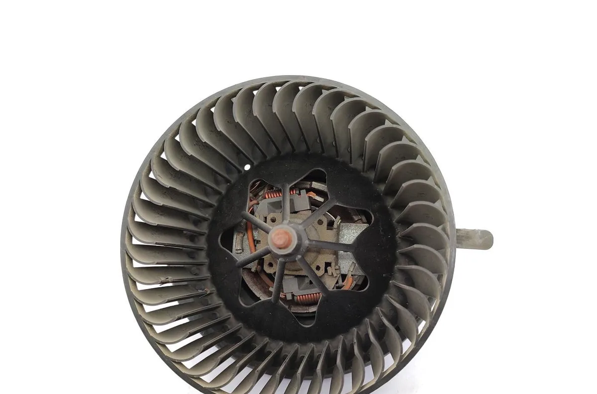 Moteur ventilateur chauffage VOLKSWAGEN PASSAT 5 BREAK occasion