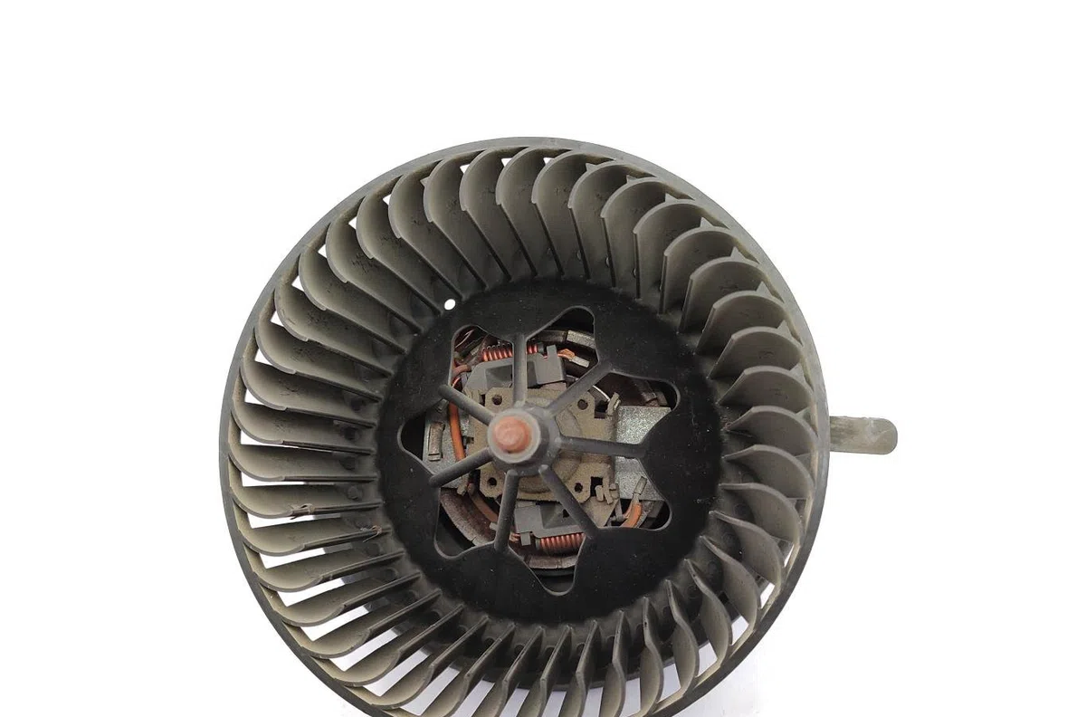 Moteur ventilateur chauffage VOLKSWAGEN PASSAT 5 BREAK occasion