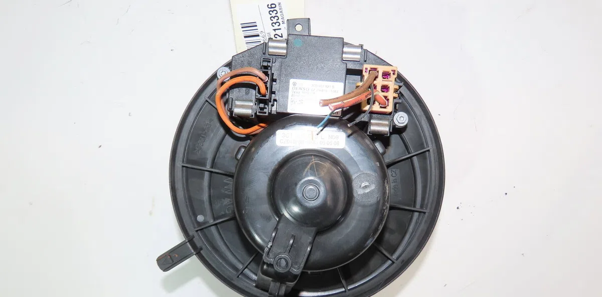 Moteur ventilateur chauffage Volkswagen PASSAT B6 (3C2) 1.9 tdi (2005-2010) 4 portes occasion