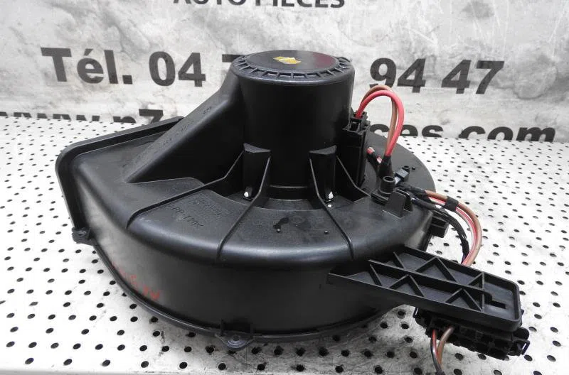 Moteur ventilateur chauffage VOLKSWAGEN POLO 4 PHASE 1 occasion