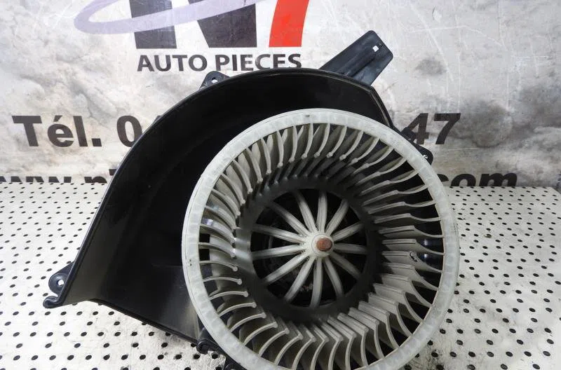 Moteur ventilateur chauffage VOLKSWAGEN POLO 4 PHASE 2 occasion