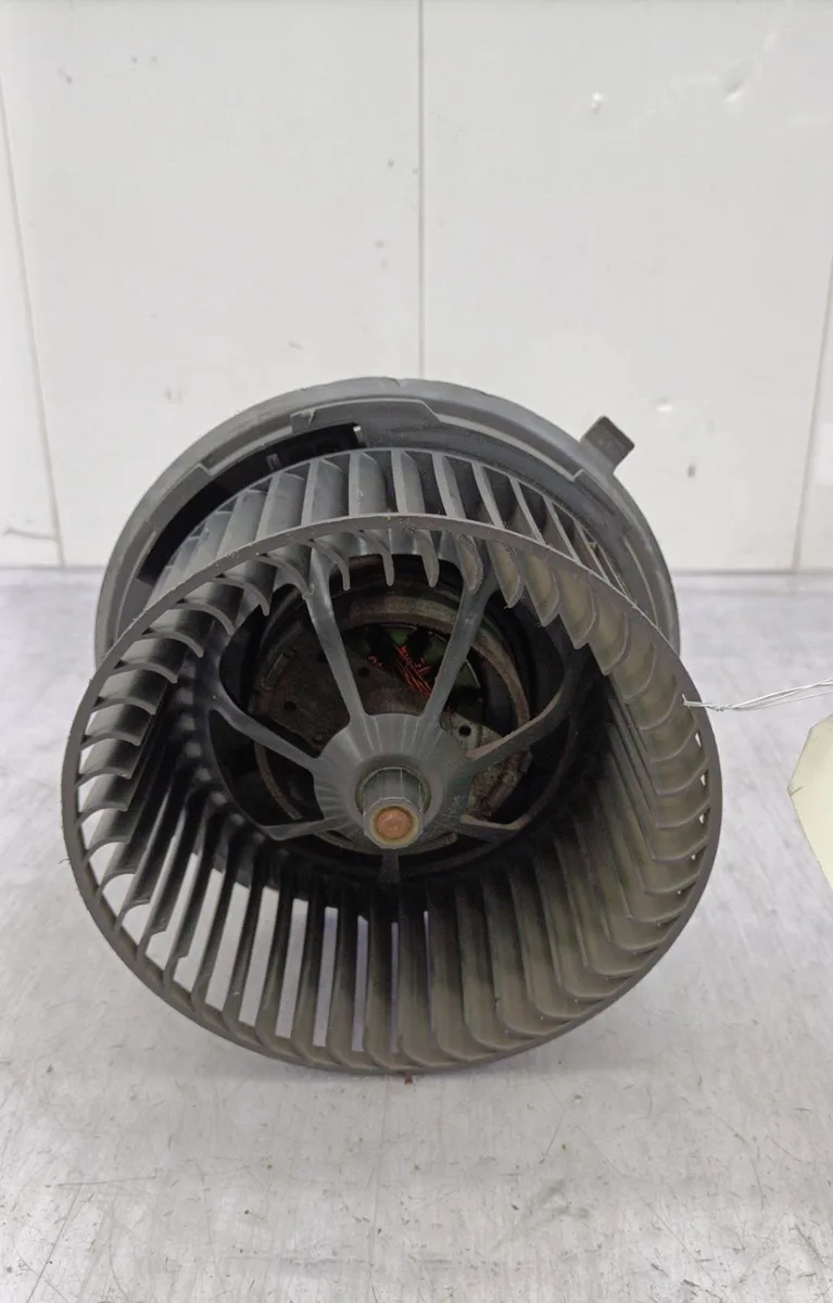 Moteur ventilateur chauffage VOLKSWAGEN SHARAN 1 PHASE 3 occasion