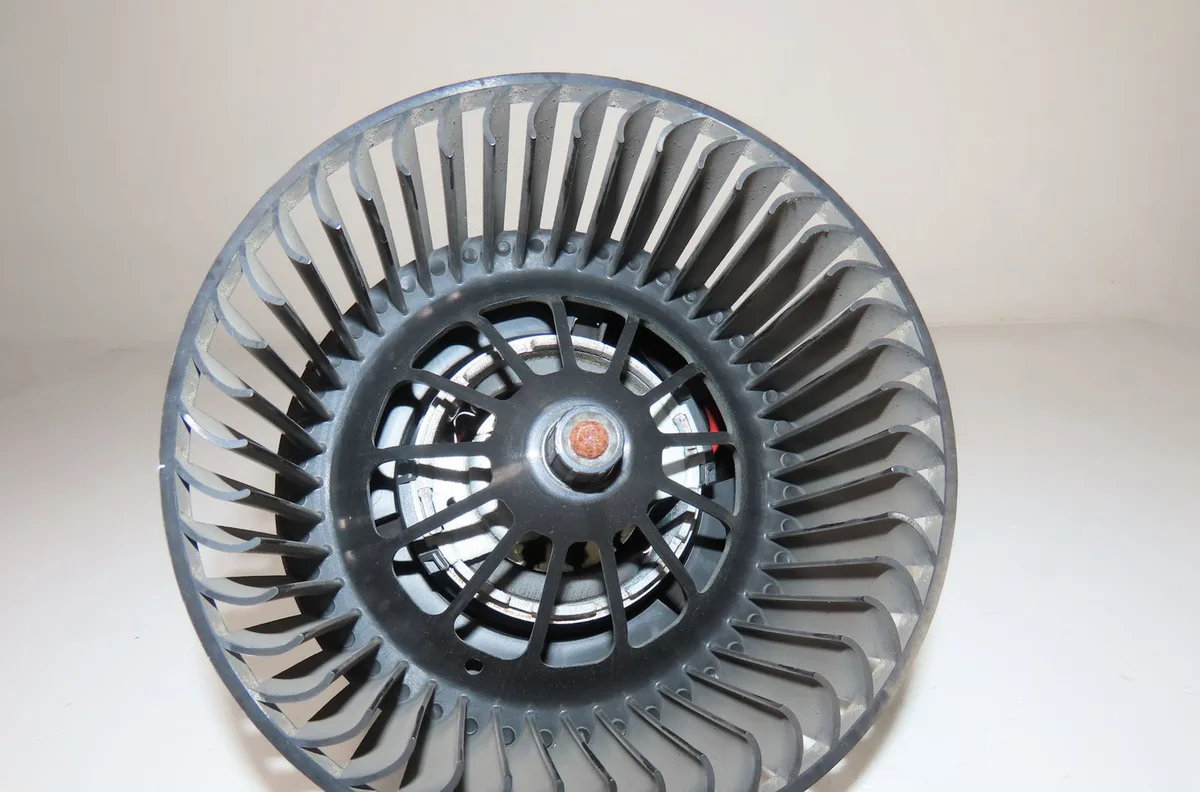 Moteur ventilateur chauffage Volvo V40 3-5 portes (525) T2 gtdi (2013-2016) occasion