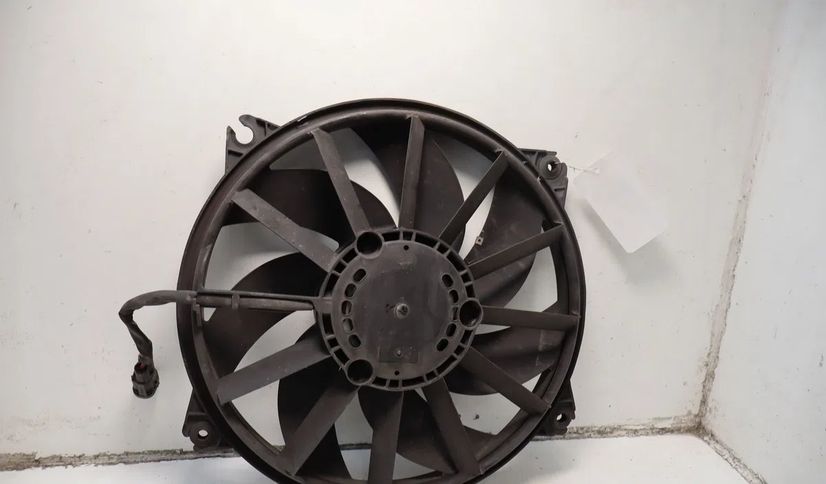 Moteur ventilateur radiateur Citroen BERLINGO Camionnette-Monospace (B9) 1.6 hdi - bluehdi 75 (2010) 4 portes occasion