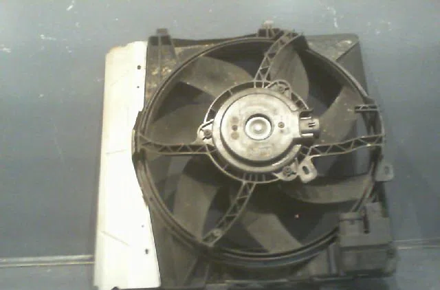 Moteur ventilateur radiateur Citroën C3 II (SC_) 1.4 (2009-2016) 5 portes occasion