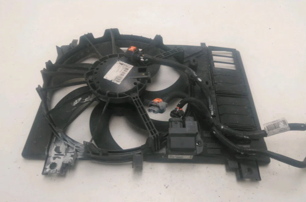 Moteur ventilateur radiateur Citroen C5 III Break (RW_) 2.0 hdi 180 (2015) occasion