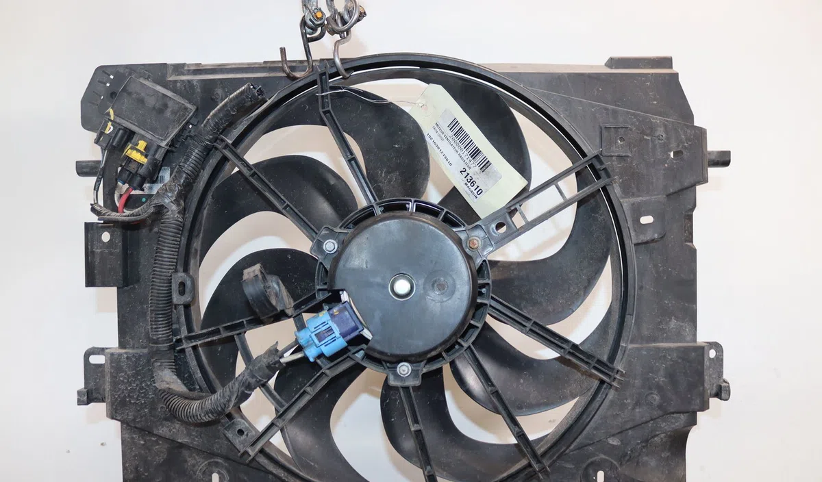 Moteur ventilateur radiateur Dacia LODGY (JS_) 1.6 sce 100 (2015) occasion