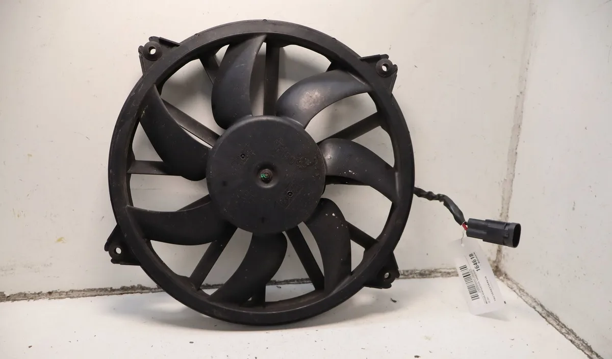 Moteur ventilateur radiateur Ds DS 4 - DS 4 CROSSBACK (NX_) 1.2 thp 130 (nxhnym) (2015-2018) 5 portes occasion