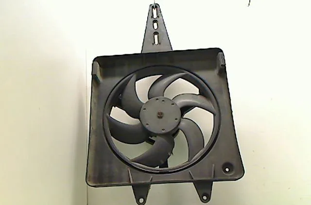 Moteur ventilateur radiateur FIAT BRAVO occasion