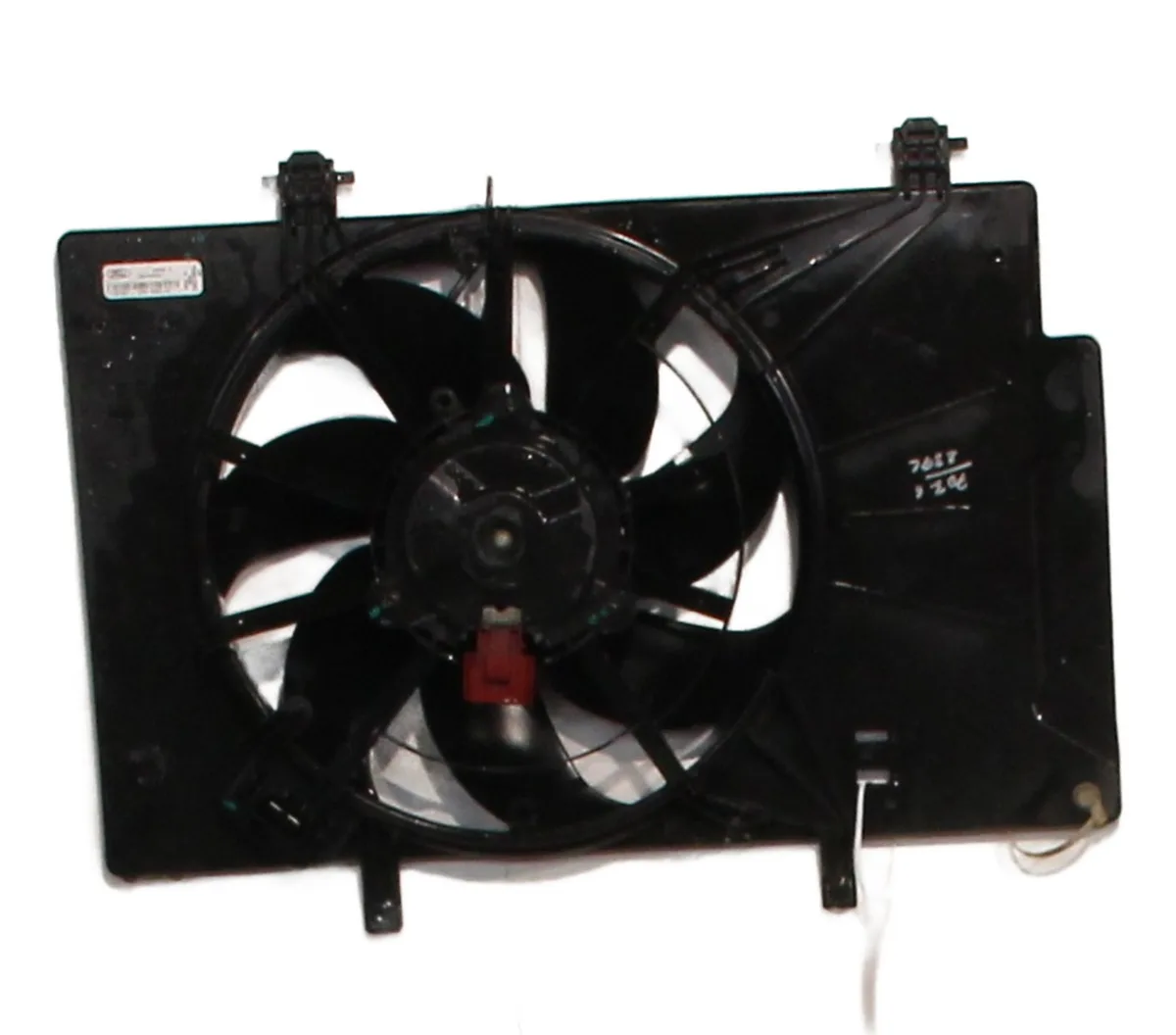 Moteur ventilateur radiateur Ford ECOSPORT 1.0 ecoboost (2013) occasion