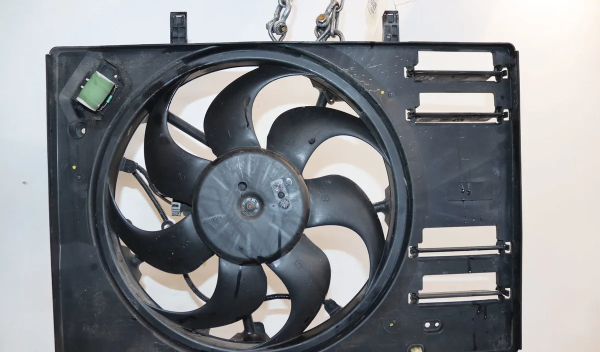 Moteur ventilateur radiateur Ford FIESTA VII (HJ, HF) 1.0 ecoboost (2017) occasion