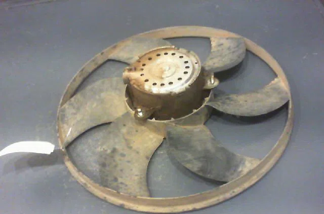 Moteur ventilateur radiateur Ford TRANSIT CONNECT (P65_, P70_, P80_) 1.8 di (2002-2013) occasion