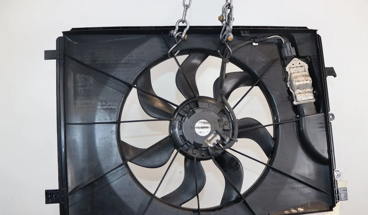 Moteur ventilateur radiateur Mercedes-benz CLASSE A (W176) A 180 cdi - d (176.012) (2012-2018) occasion