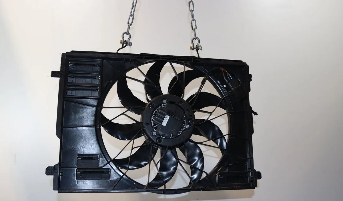 Moteur ventilateur radiateur Mercedes-benz GLA (H247) Gla 250 e (247.786) (2020) occasion