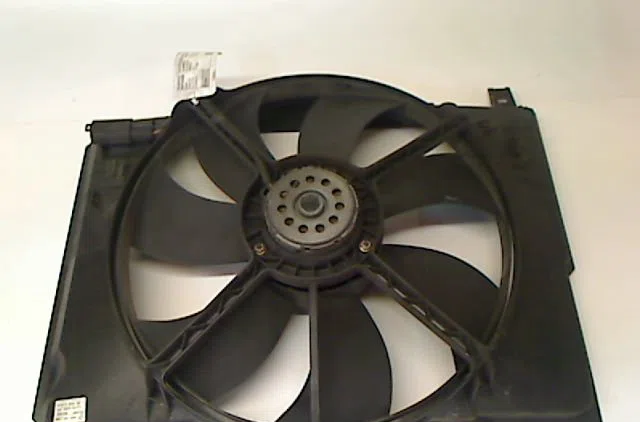 Moteur ventilateur radiateur MERCEDES CLASSE C I 1999 occasion