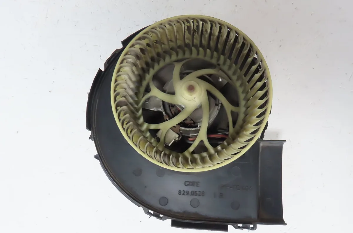 Moteur ventilateur radiateur Peugeot 106 II (1A_, 1C_) 1.1 i (1996-2004) occasion