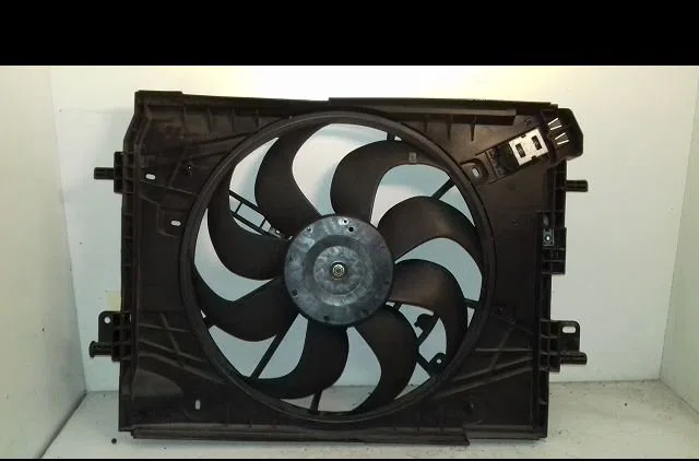 Moteur ventilateur radiateur Renault CLIO IV (BH_) 1.5 dci 90 (2012) 5 portes occasion