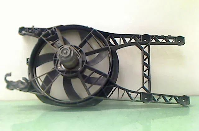 Moteur ventilateur radiateur RENAULT LAGUNA 1997 occasion