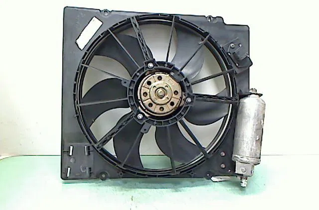 Moteur ventilateur radiateur RENAULT MEGANE 1998 occasion
