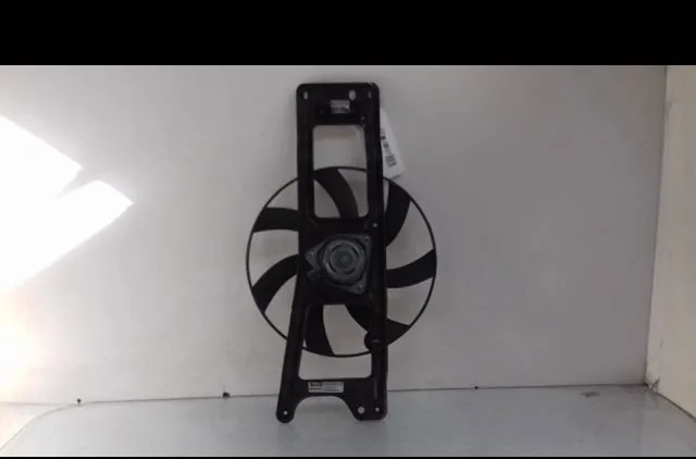Moteur ventilateur radiateur Renault MEGANE I Cabriolet (EA0-1_) 1.6 16v (ea04, ea0b, ea11, ea1j) (1999-2003) occasion