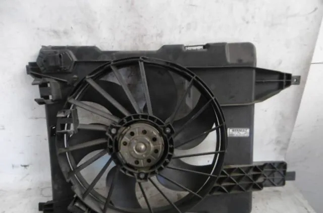 Moteur ventilateur radiateur RENAULT MEGANE II 2002 occasion