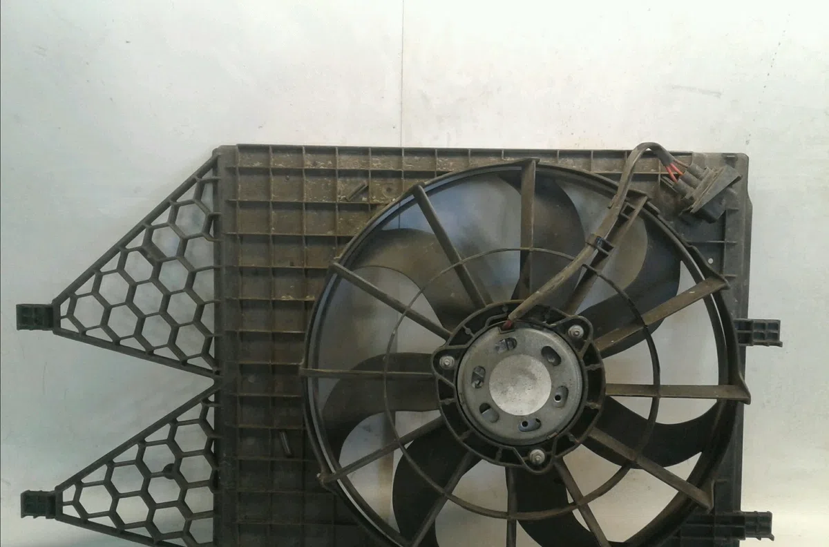 Moteur ventilateur radiateur SEAT IBIZA 2010 occasion