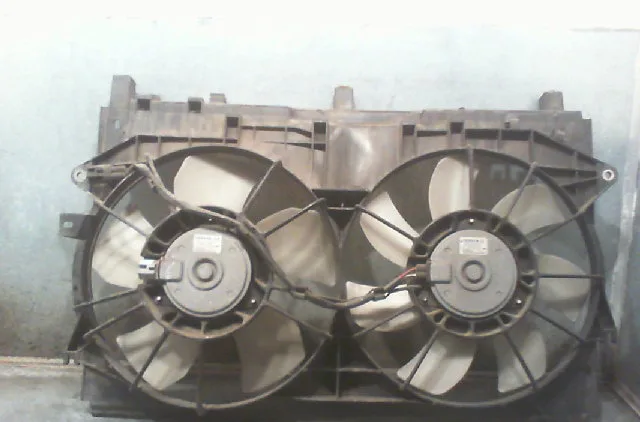 Moteur ventilateur radiateur TOYOTA AVENSIS 2004 occasion
