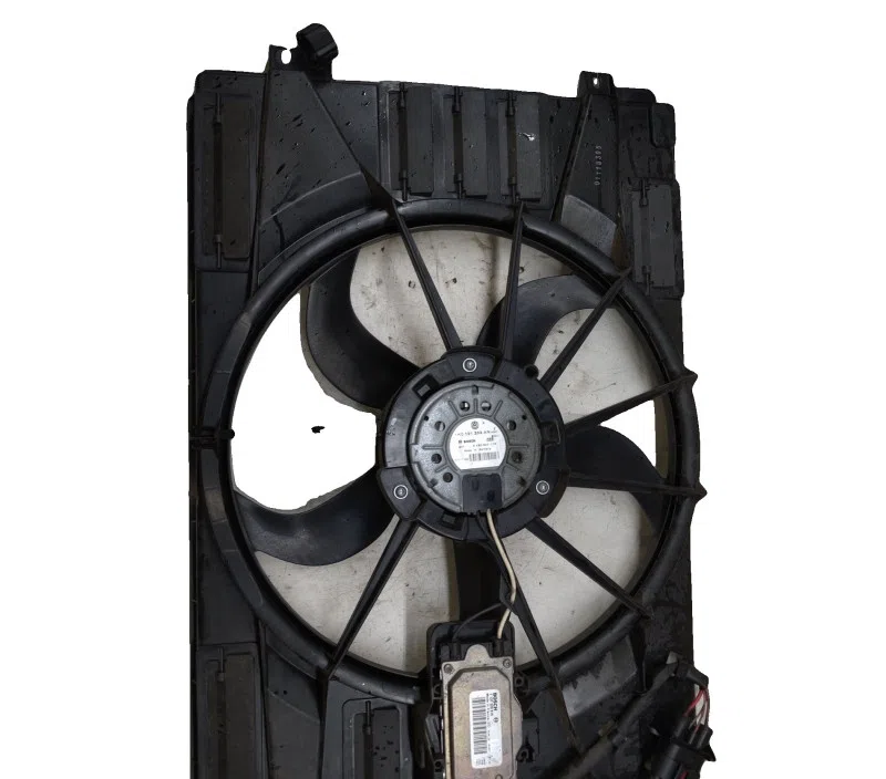 MOTEUR VENTILATEUR RADIATEUR VOLKSWAGEN GOLF 0130307175