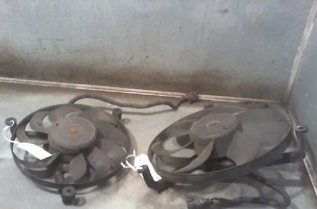 Moteur ventilateur radiateur Volkswagen GOLF IV (1J1) 1.9 tdi (1997-2004) 3 portes occasion