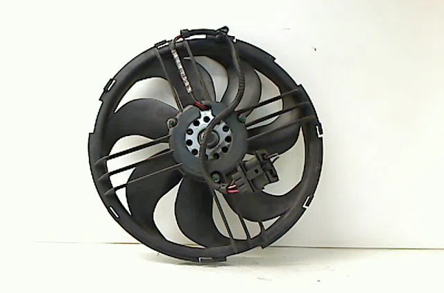 Moteur ventilateur radiateur VOLKSWAGEN POLO 2001 occasion