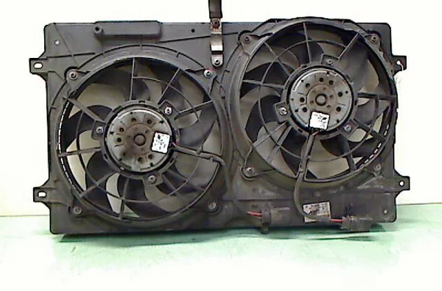 Moteur ventilateur radiateur VOLKSWAGEN SHARAN 2001 occasion