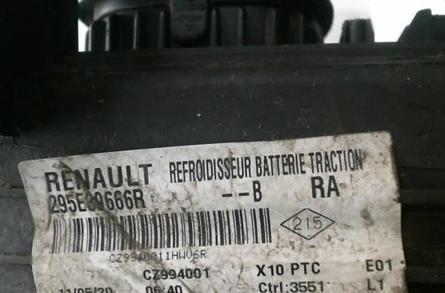 Moteur ventilateur refroidissement batterie de tra RENAULT ZOE occasion