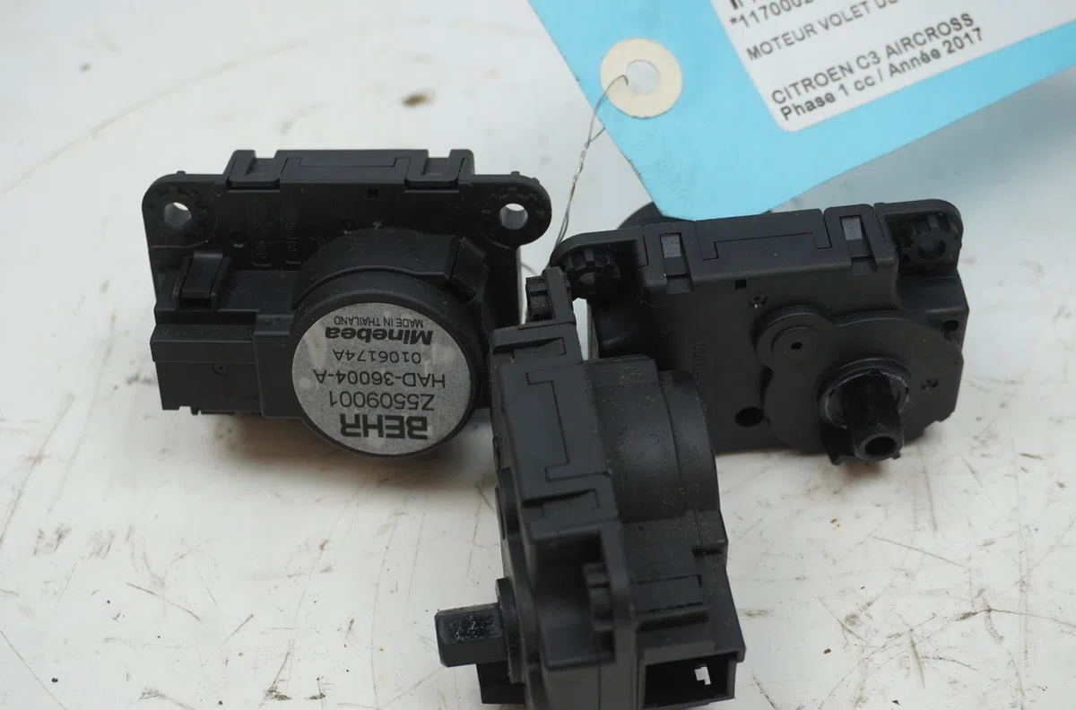Moteur volet de chauffage Citroen C3 AIRCROSS II (2R_, 2C_) 1.2 puretech 110 (2rhnzb, 2rhnzw, 2rhnpx, 2rhnpj) (2017) occ