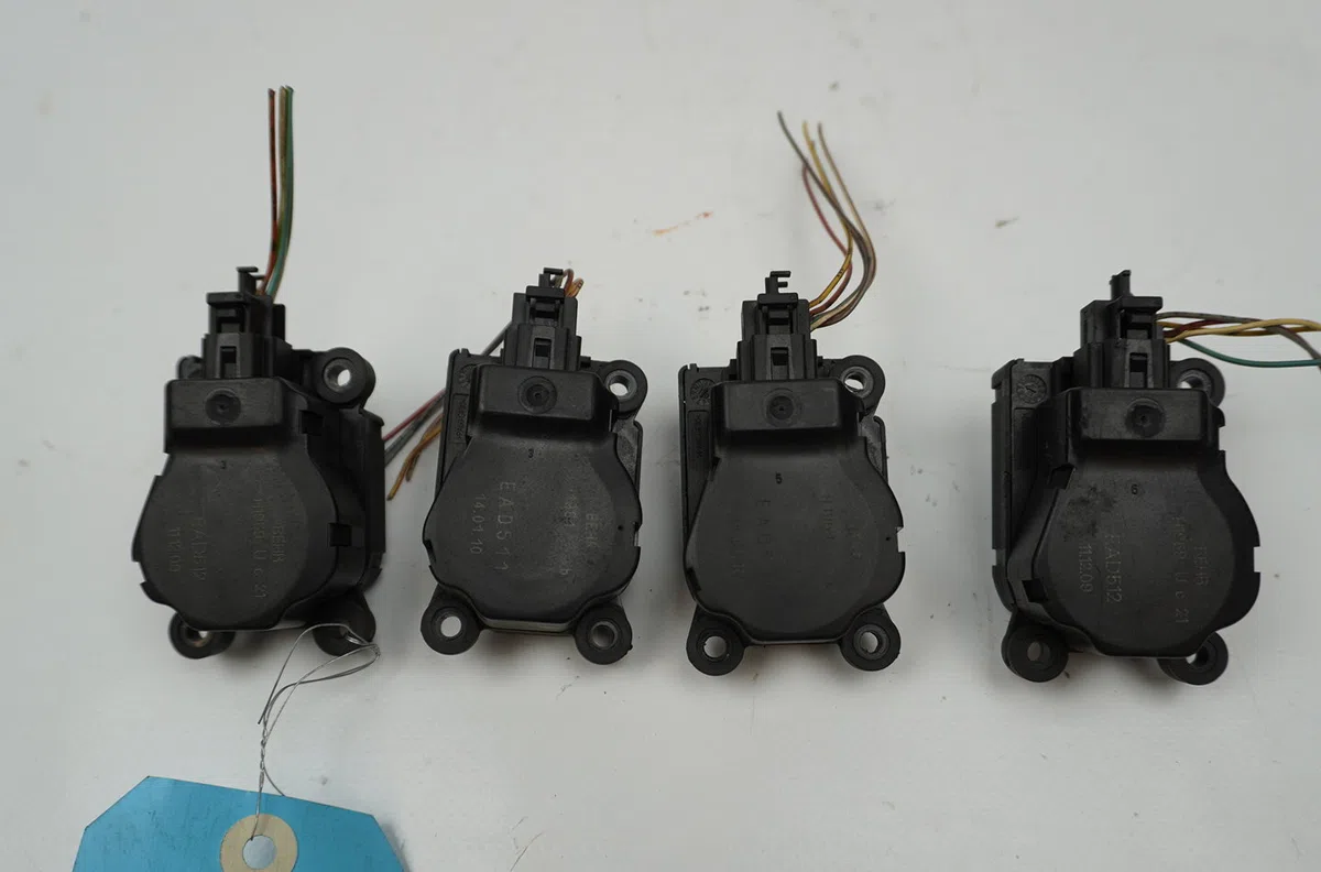 Moteur volet de chauffage Citroen C4 I (LC_) 1.6 hdi (2004-2011) 5 portes occasion