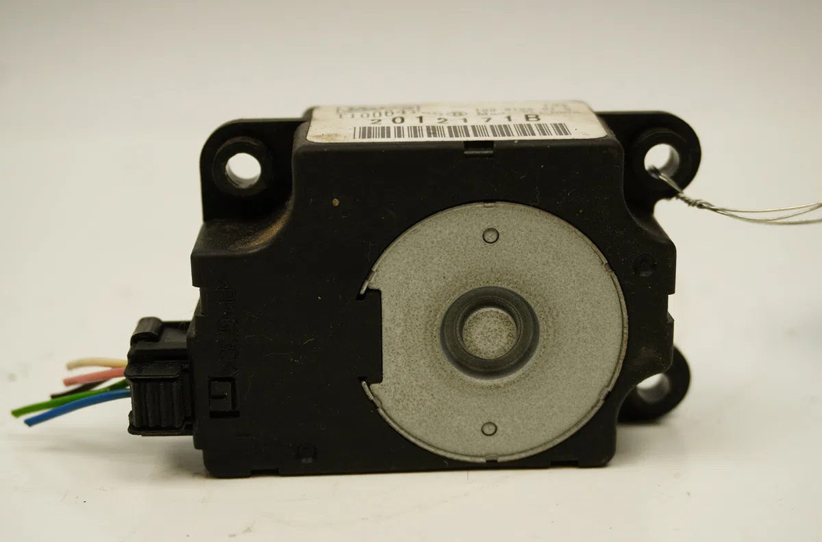 Moteur volet de chauffage Peugeot 2008 I (CU_) 1.6 bluehdi 100 (2015) occasion