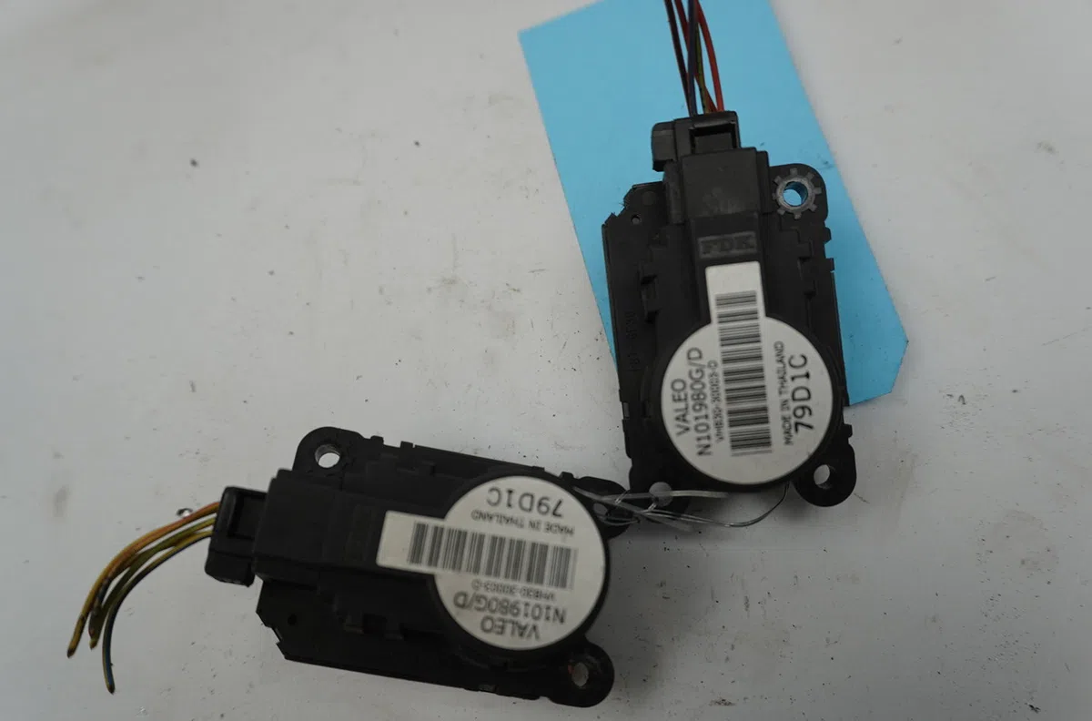 Moteur volet de chauffage Peugeot 308 I (4A_, 4C_) 1.6 hdi (2007-2014) 5 portes occasion