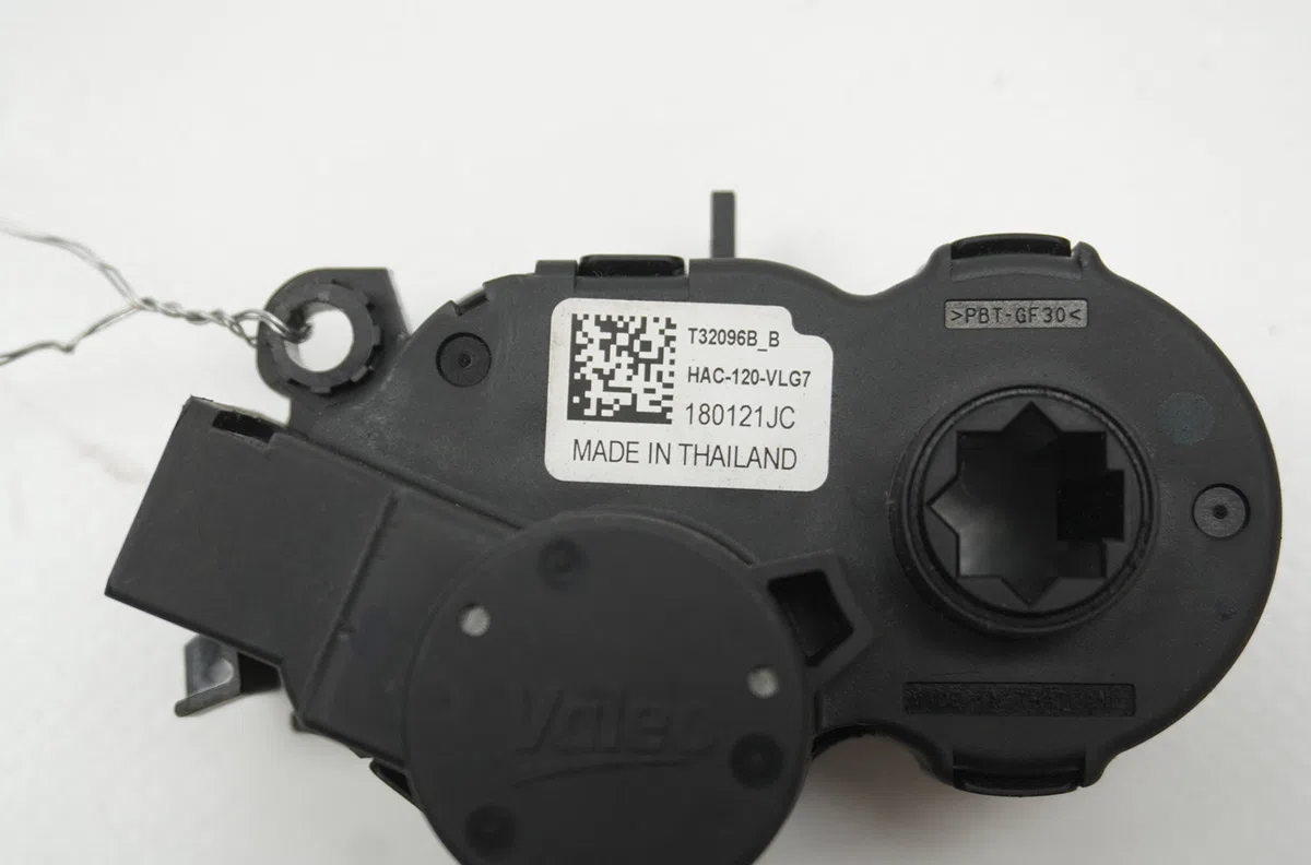 Moteur volet de chauffage Renault KANGOO III Camionnette-Monospace 1.5 blue dci 95 (fjab) (2021) occasion