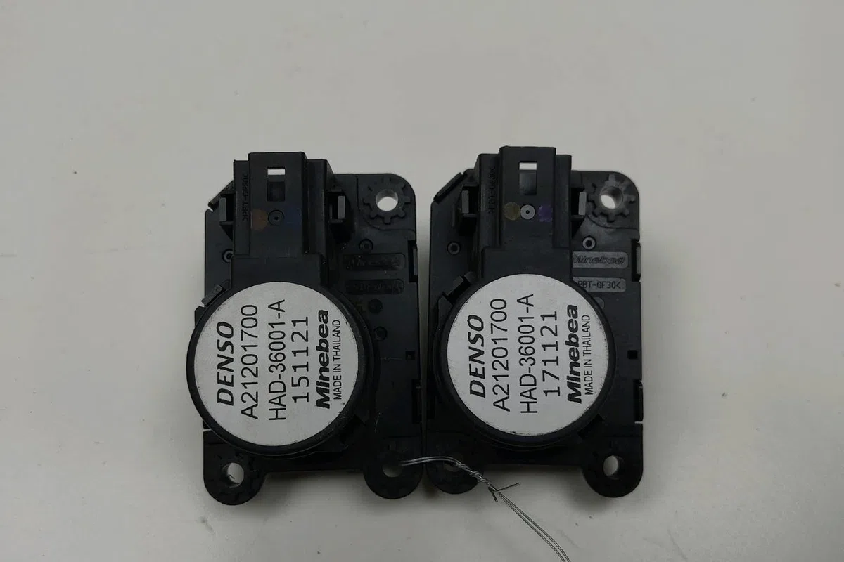 Moteur volet de chauffage Renault ZOE (BFM_) Zoe (bfmc, bfmd) (2019) occasion